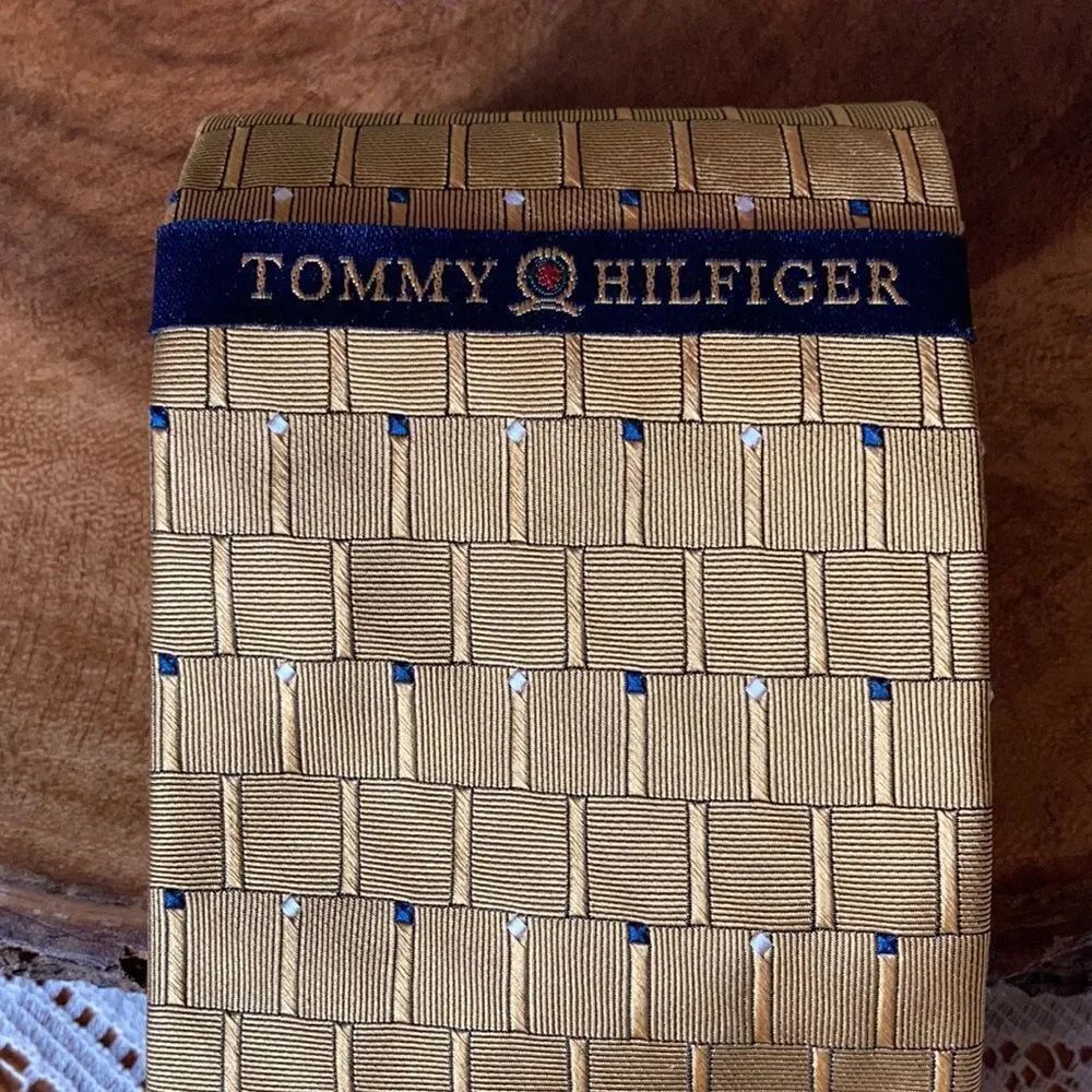 Tommy Hilfiger 100% Silk Tie Made in U.S.A.